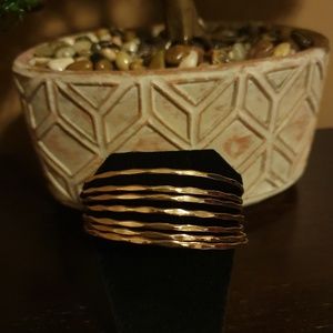 NWOT Gold Bangle Bracelet